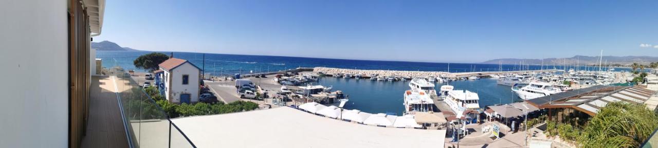 Y & P Latchi Hotel المظهر الخارجي الصورة